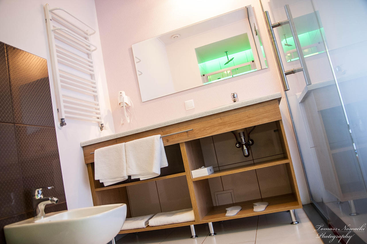 Hotel Drohicki Drohiczyn Phòng bức ảnh